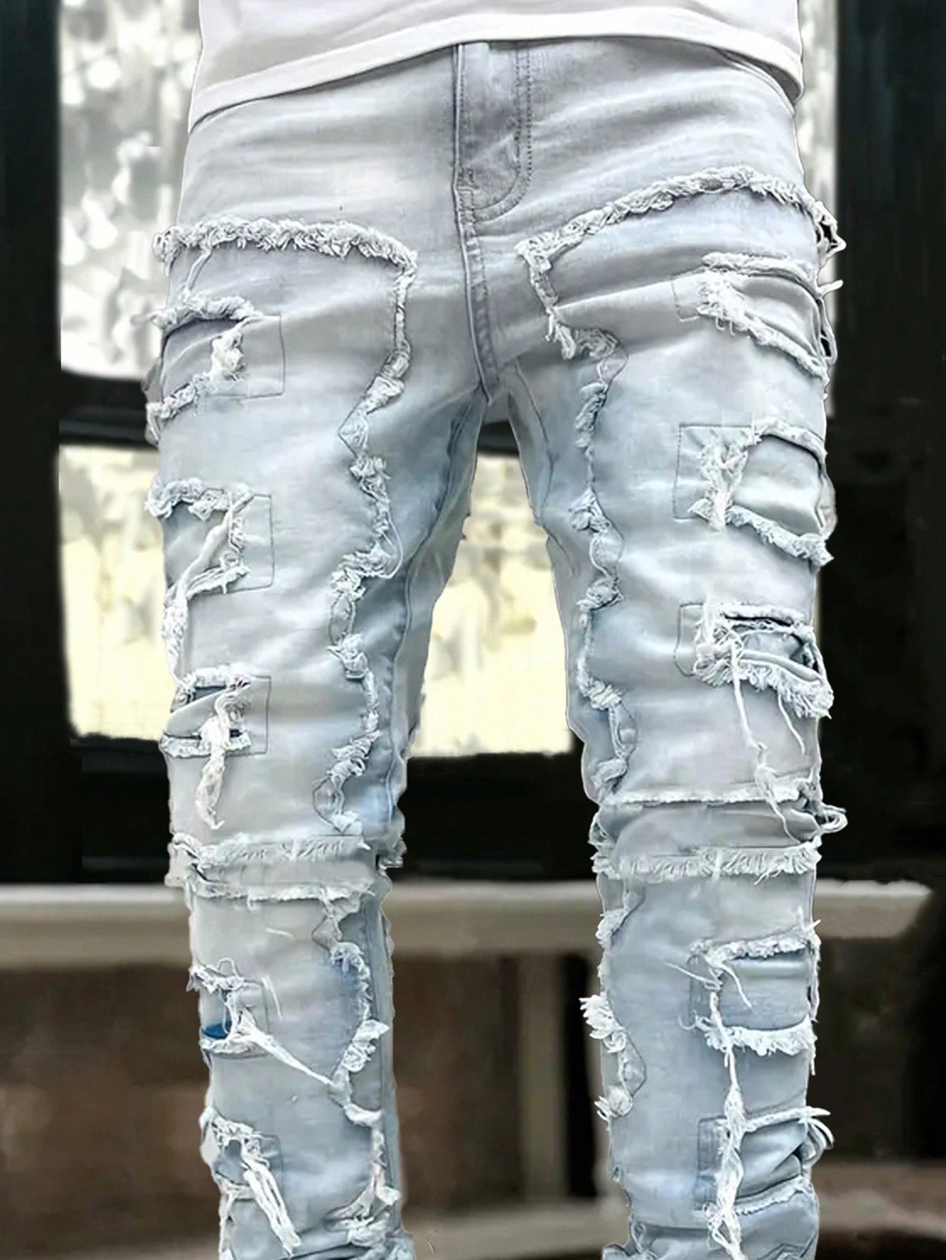 Men Ripped Frayed Skinny Jeans Light Wash