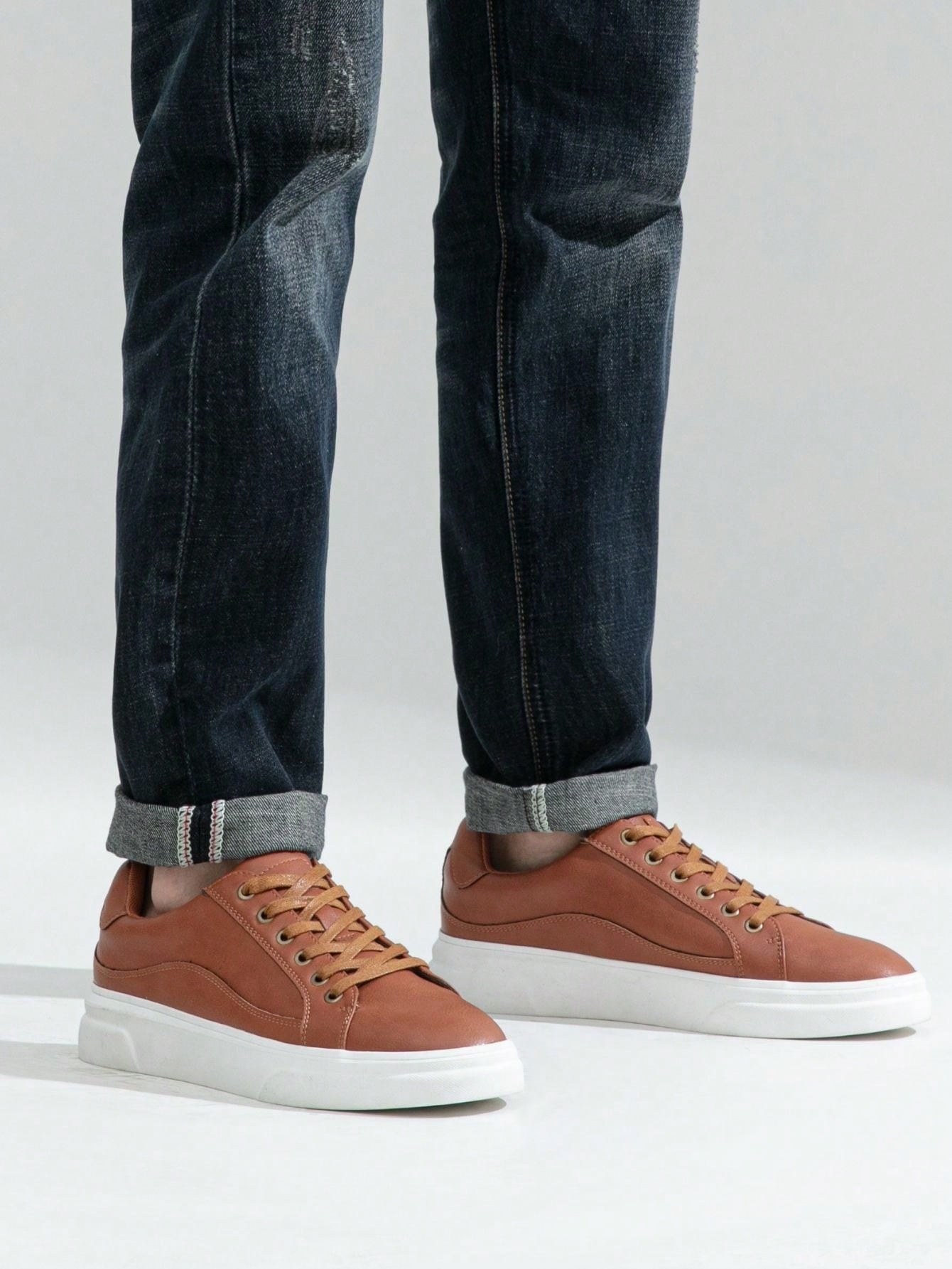 SHOESMALL Men's Fashion Minimalist Sneakers Classic Casual Skate Shoes For Men Stylish Soft White Sports Shoes Men's Dress Sneakers BMY5011A-brown