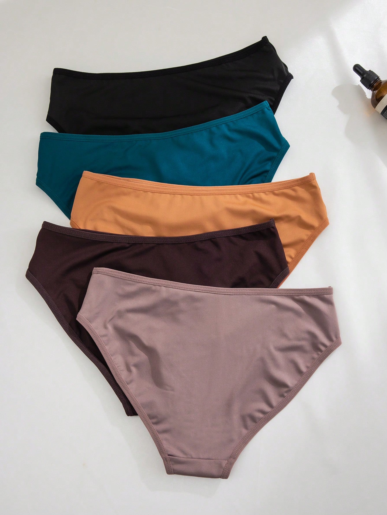 5pcs Women's LOVE Solid Color Comfortable And Breathable Triangle Panties Set Multicolor