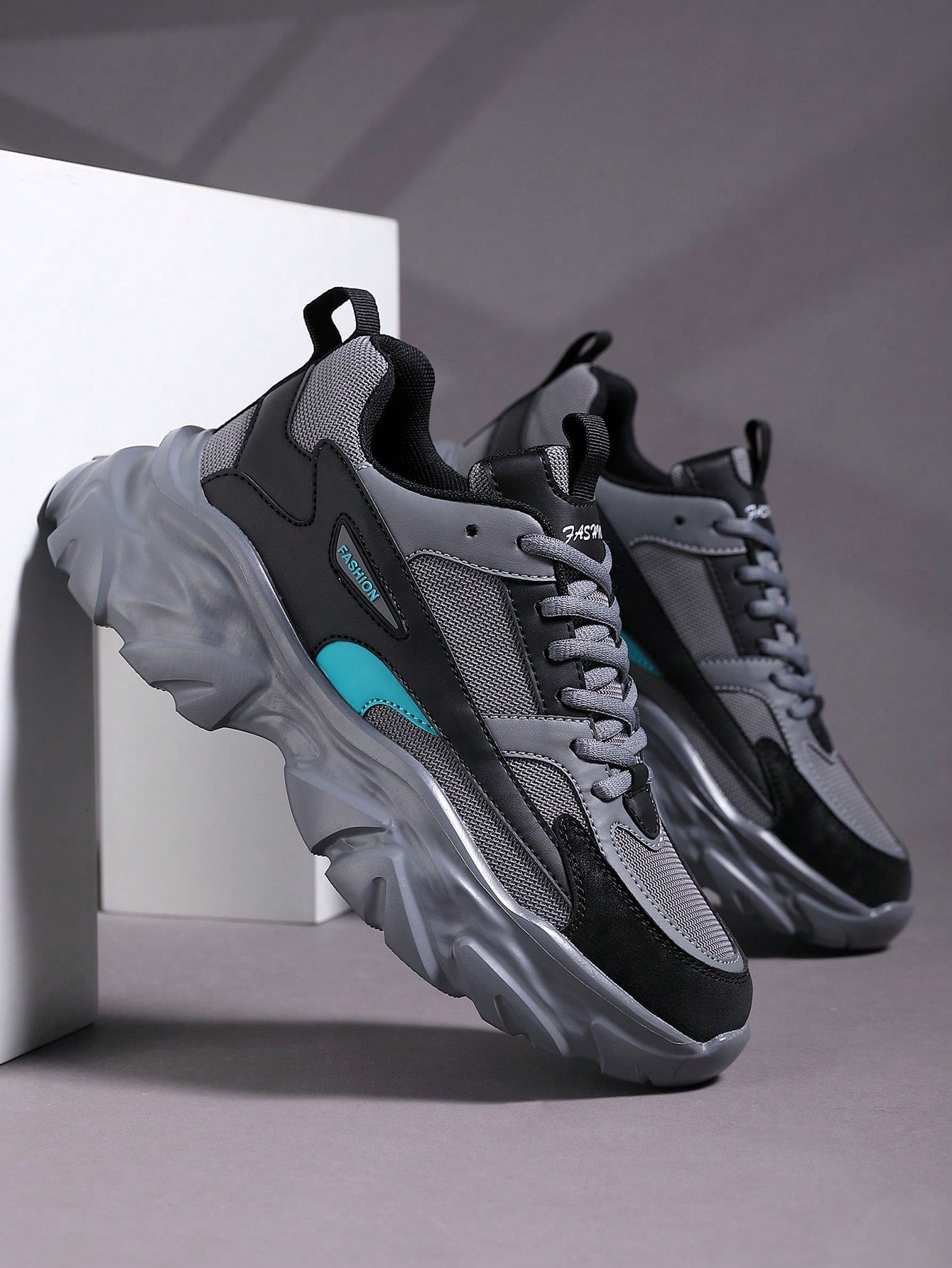 Men's Fashionable Color Block Breathable Front Strap Sports Shoes, Lightweight And Durable Casual Running Shoes For Daily Wear Grey