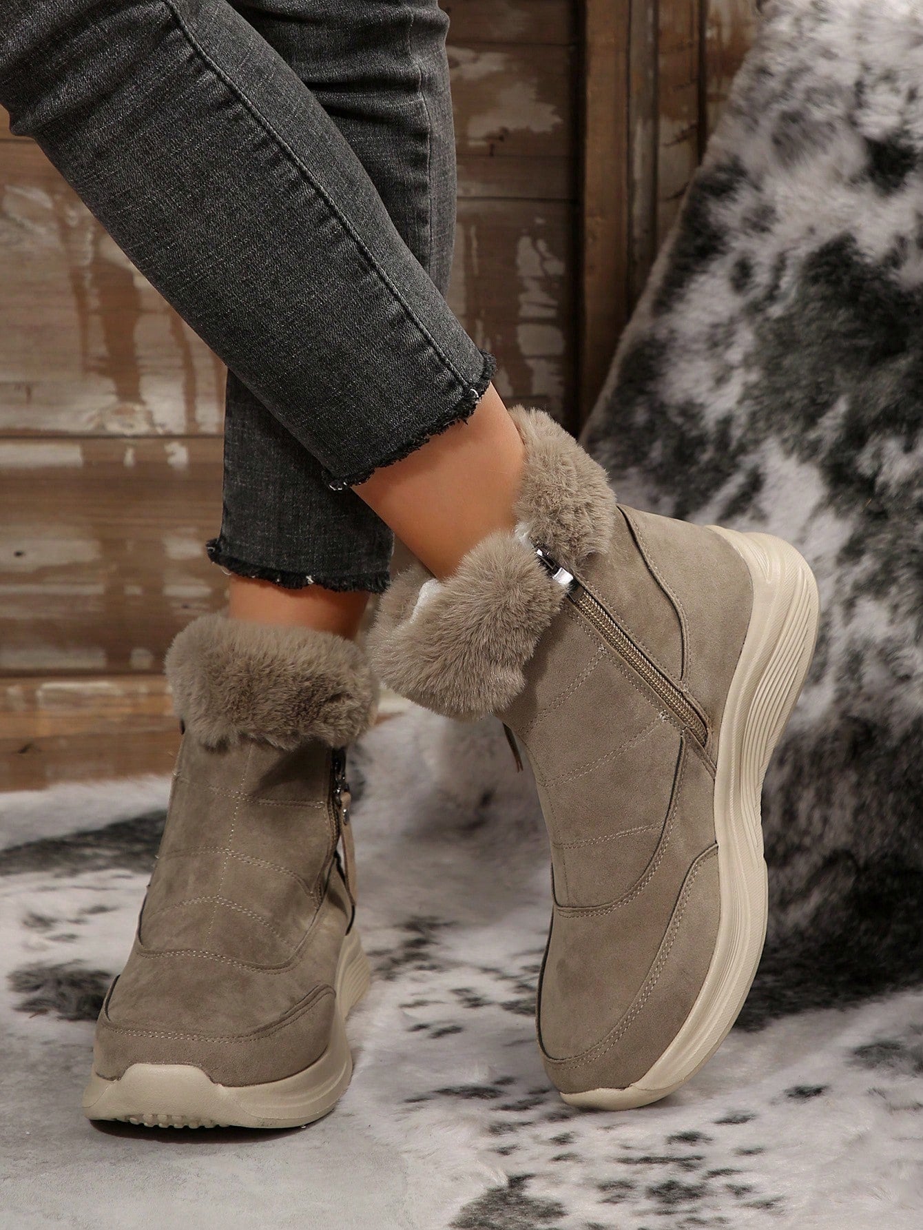 Women's Buckle Comfortable Soft Snow Boots Round Toe Lace-Up Anti-Slip Flat Boots, New Brown Winter Casual Warm Plush Ankle Boots Brown