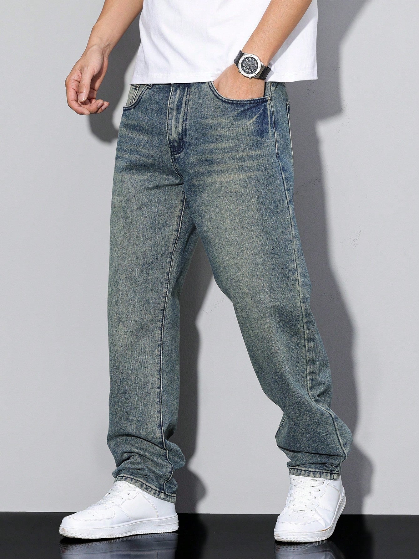 Manfinity Homme Men's Straight Loose Casual Versatile Jeans With Pockets Blue