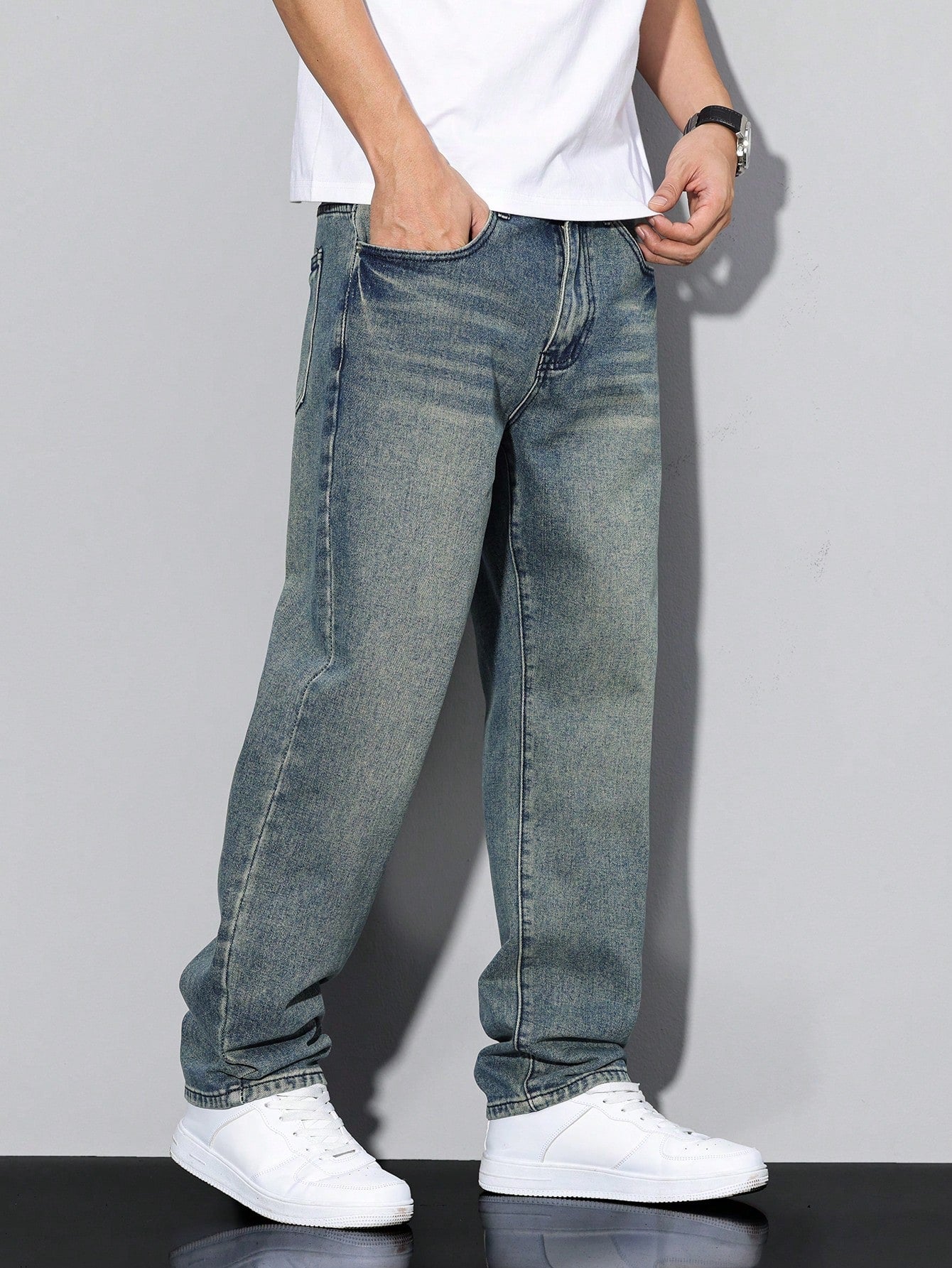Manfinity Homme Men's Straight Loose Casual Versatile Jeans With Pockets Blue