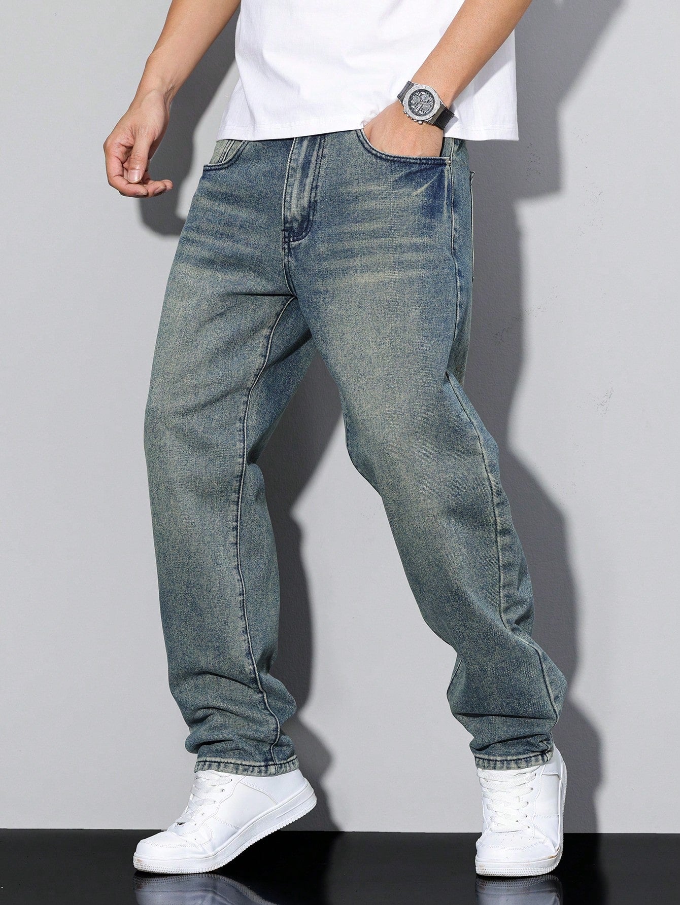 Manfinity Homme Men's Straight Loose Casual Versatile Jeans With Pockets Blue