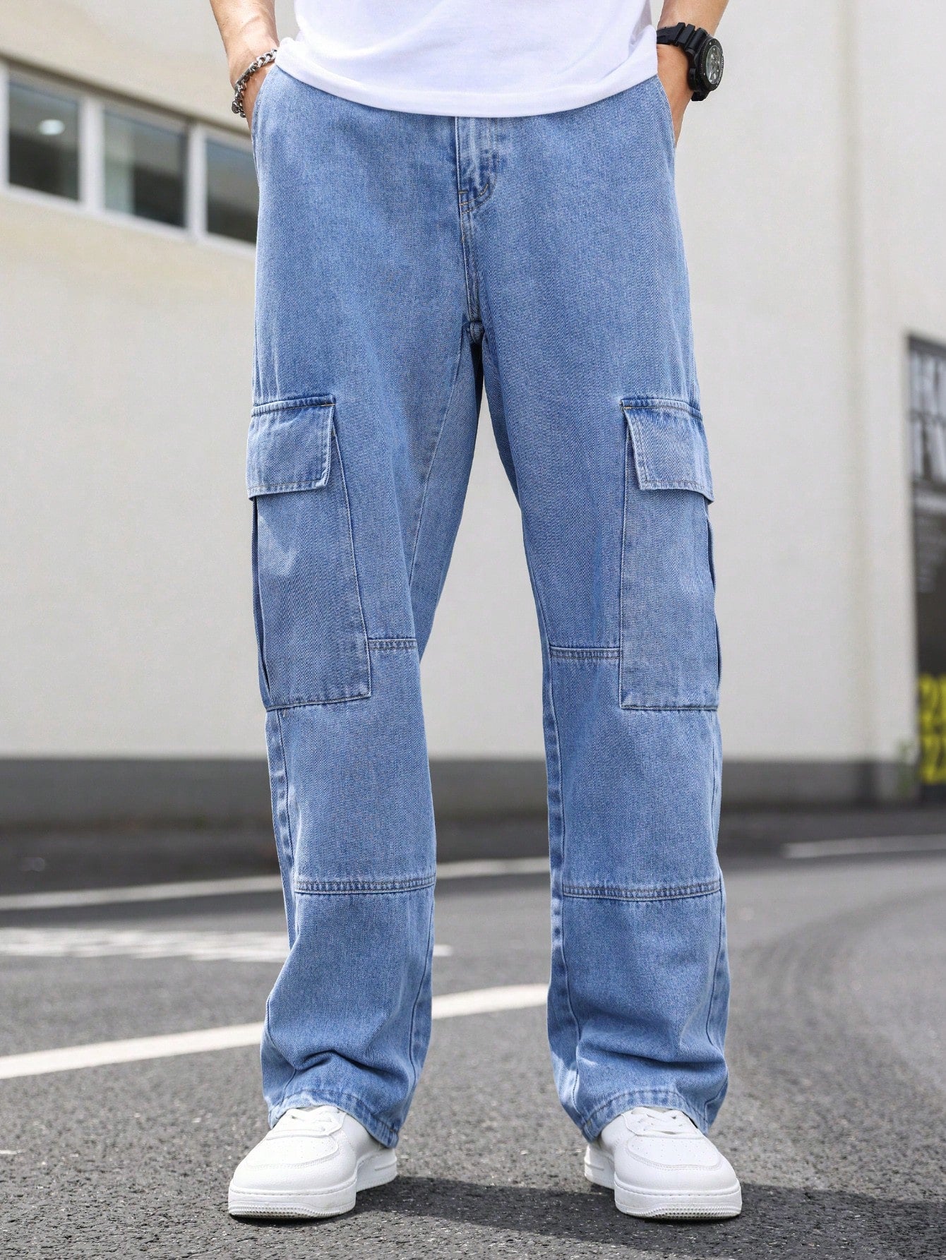 Manfinity EMRG Men's Casual Cargo Jeans With Flap Side Pockets, Plain Long Baggy Cargo Navy Blue Washed Cargo Jeans, For Husband, Boyfriend Gifts Blue