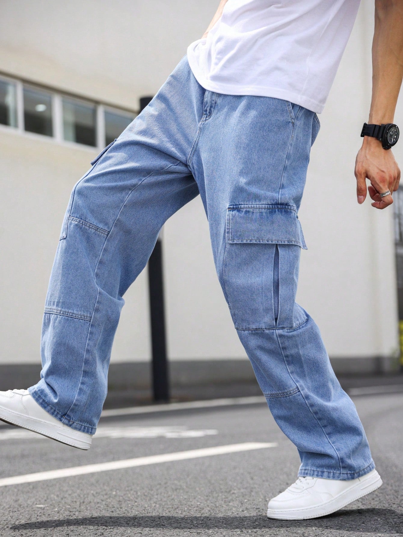 Manfinity EMRG Men's Casual Cargo Jeans With Flap Side Pockets, Plain Long Baggy Cargo Navy Blue Washed Cargo Jeans, For Husband, Boyfriend Gifts Blue