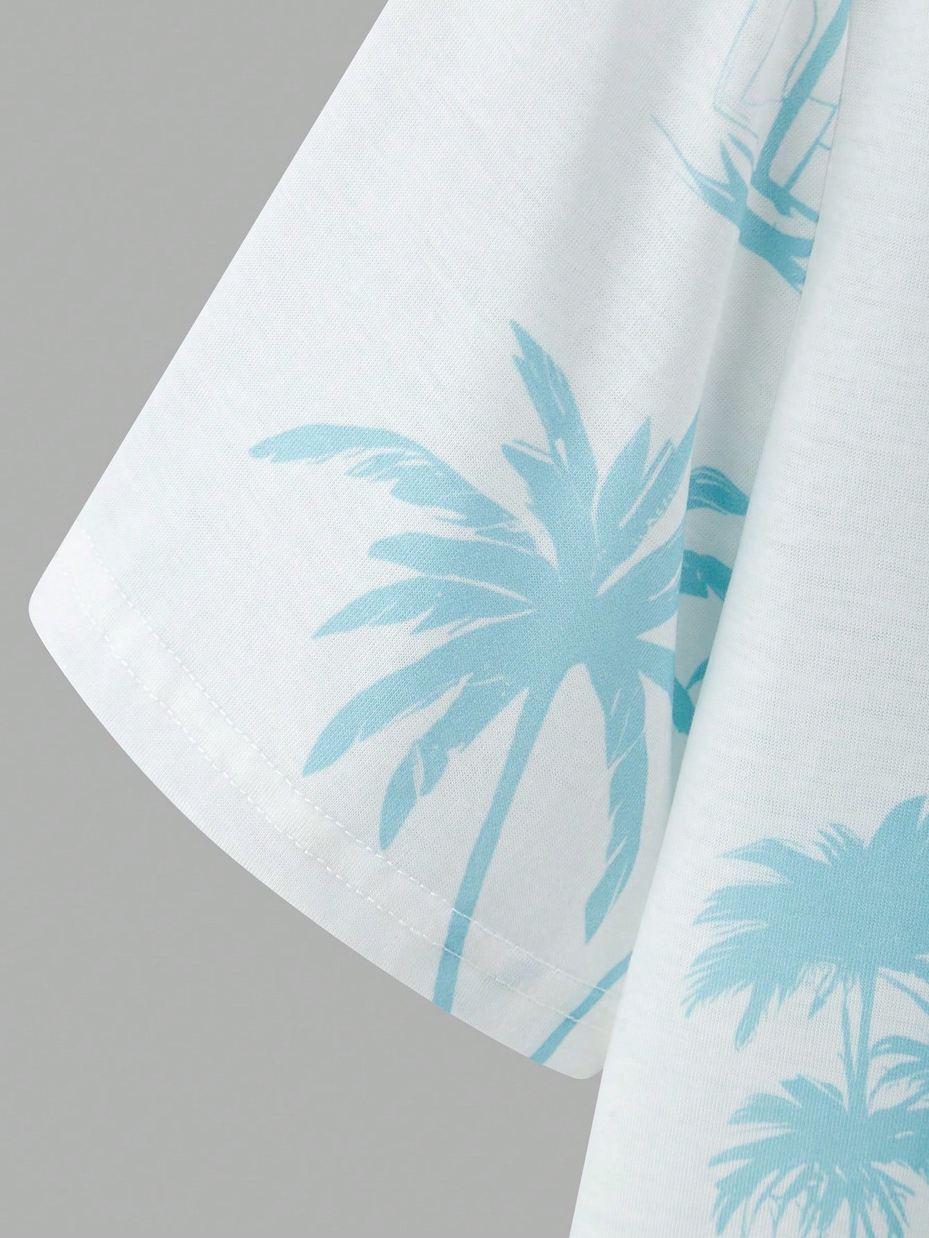 Manfinity RSRT Men's Summer Palm Tree Print Round Neck Short Sleeve Casual T-Shirt And Drawstring Waist Shorts Set Multicolor